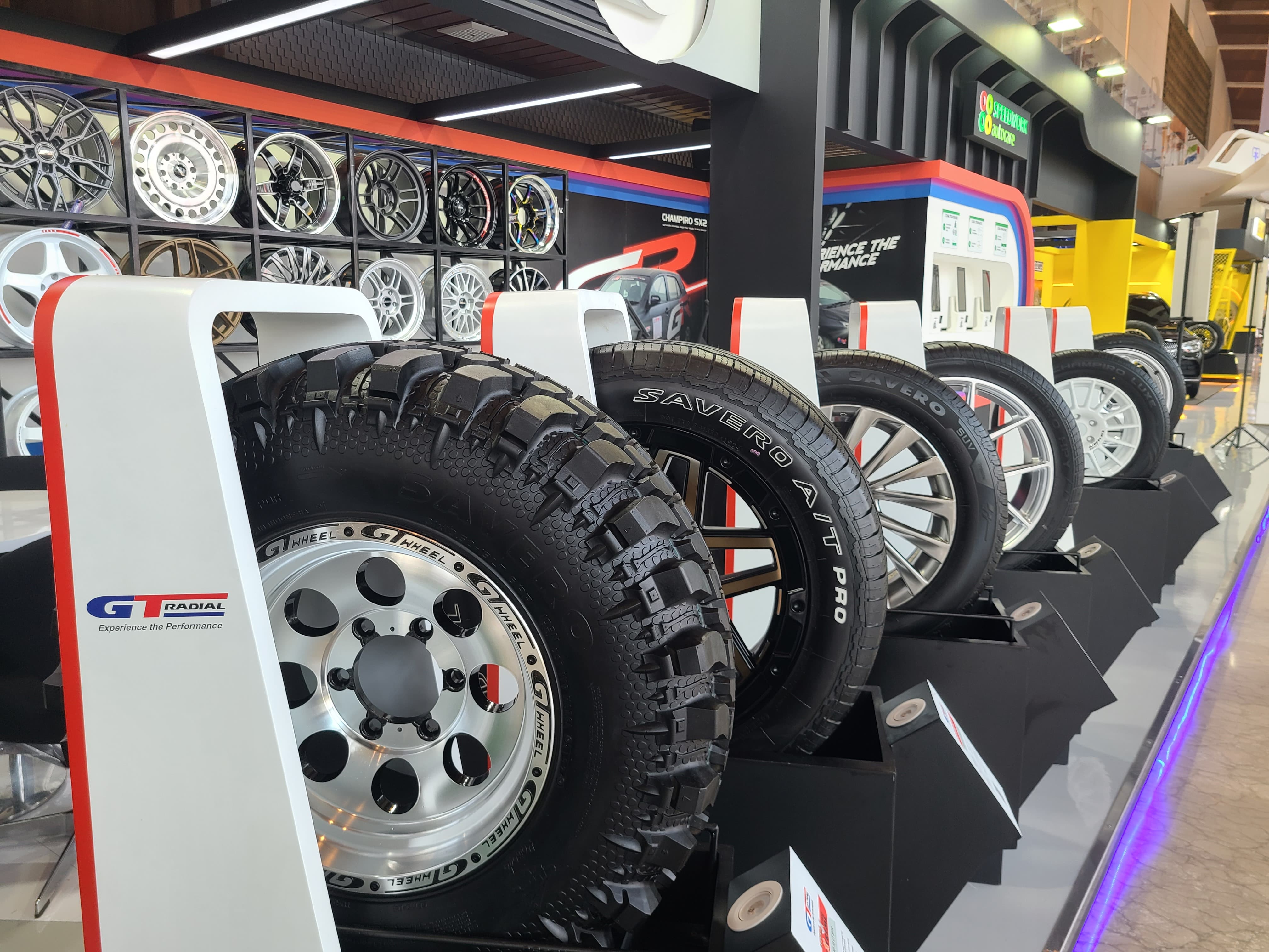 PT Gajah Tunggal Tbk Showcases Complete Product Line at GIIAS 2024